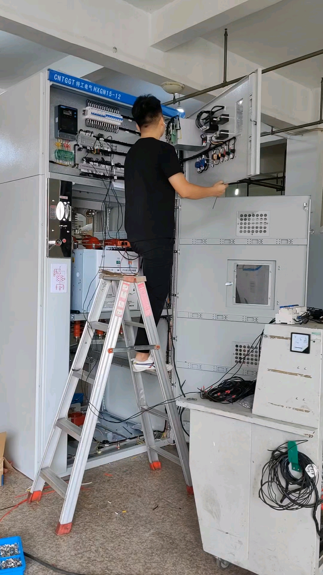 低壓斷路器與低壓開關(guān)的安裝都有哪些要求和注意事項